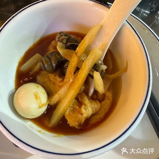 孖季田螺鸭爪煲