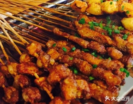 四姑娘山镇业时光烧烤