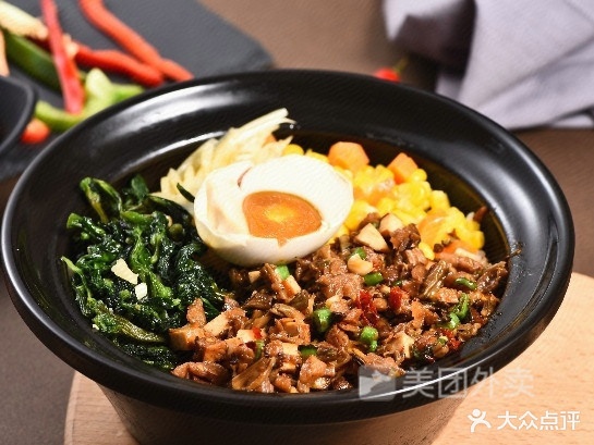 广东煲仔饭兴(秀山店)