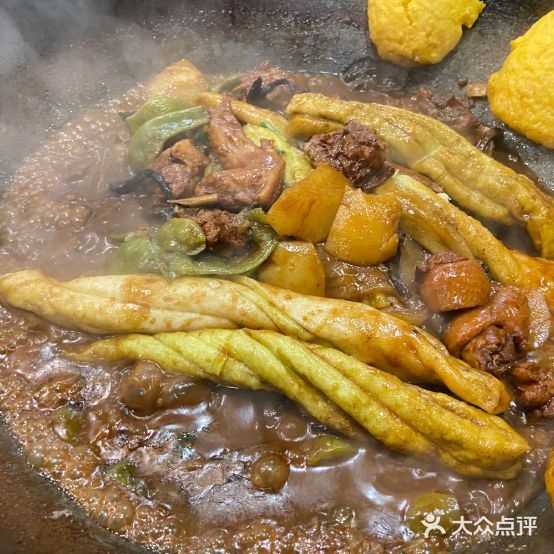 山炮屯铁锅炖人·烧烤