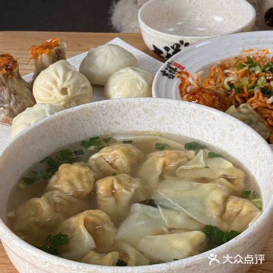 吉祥馄饨(河南济源东方国际公馆南门口)