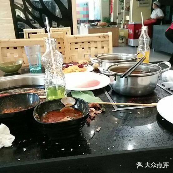 李阳自主小火锅(金城路直营店)