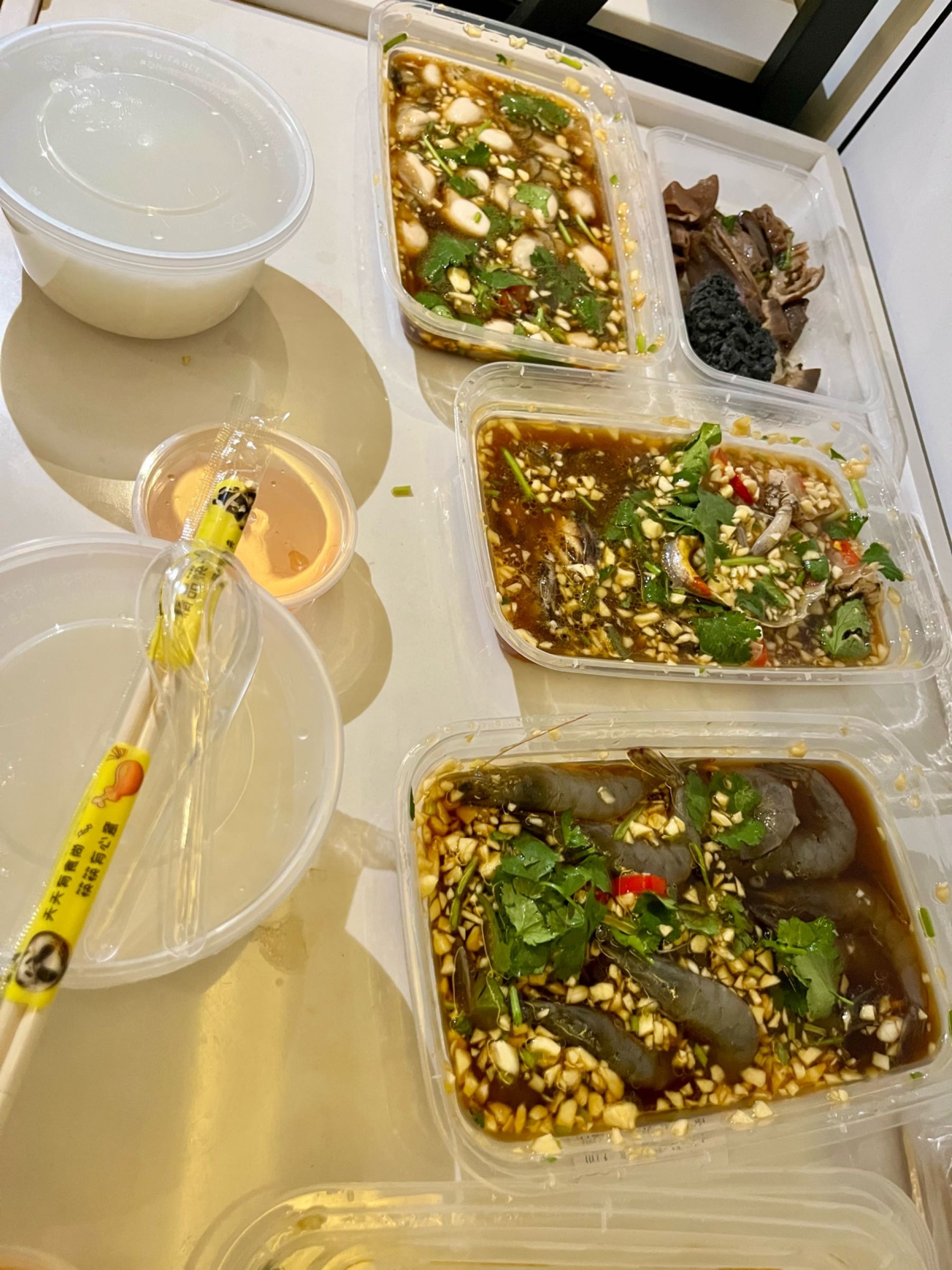 阿波生腌·潮汕海鲜砂锅粥