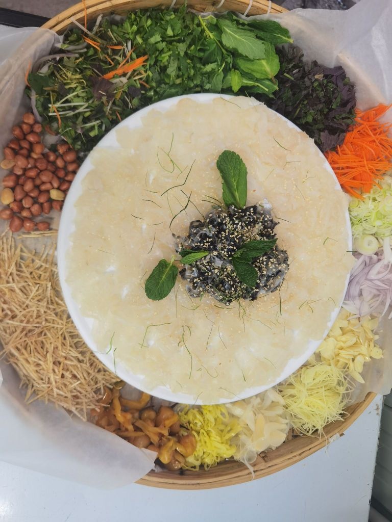 鸿运大排档