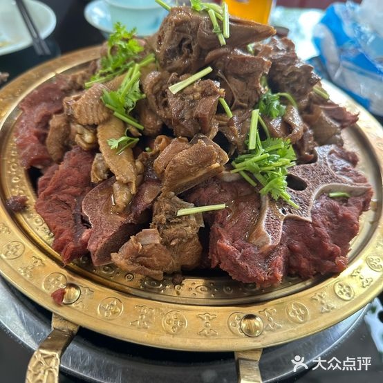 清真隆兴斋