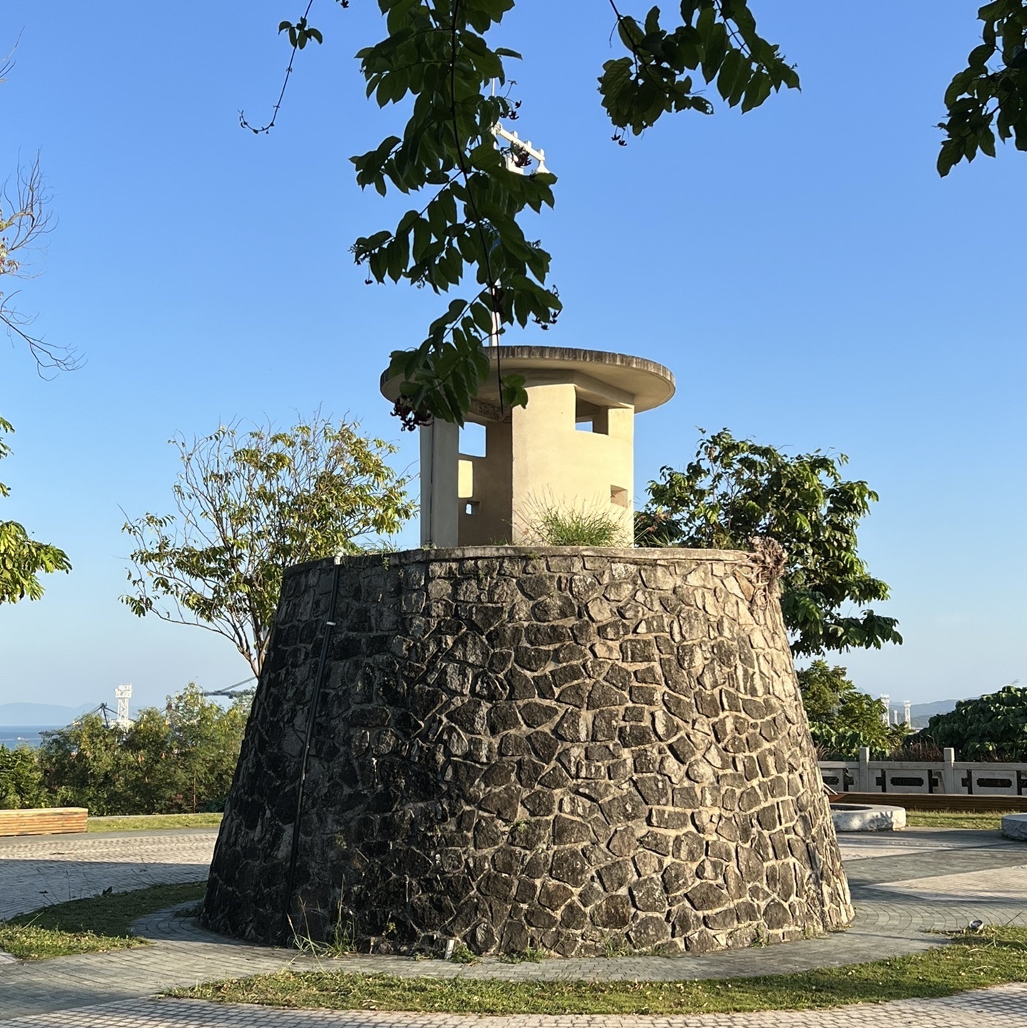 烟墩山国际友好公园