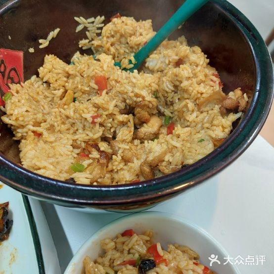 厨师长川湘小馆(纬九路店)