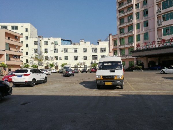 维也纳国际酒店(屯昌解放路店)-停车场