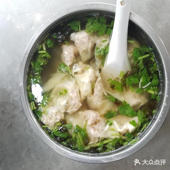 谢东正宗案庆鸡汤馄饨