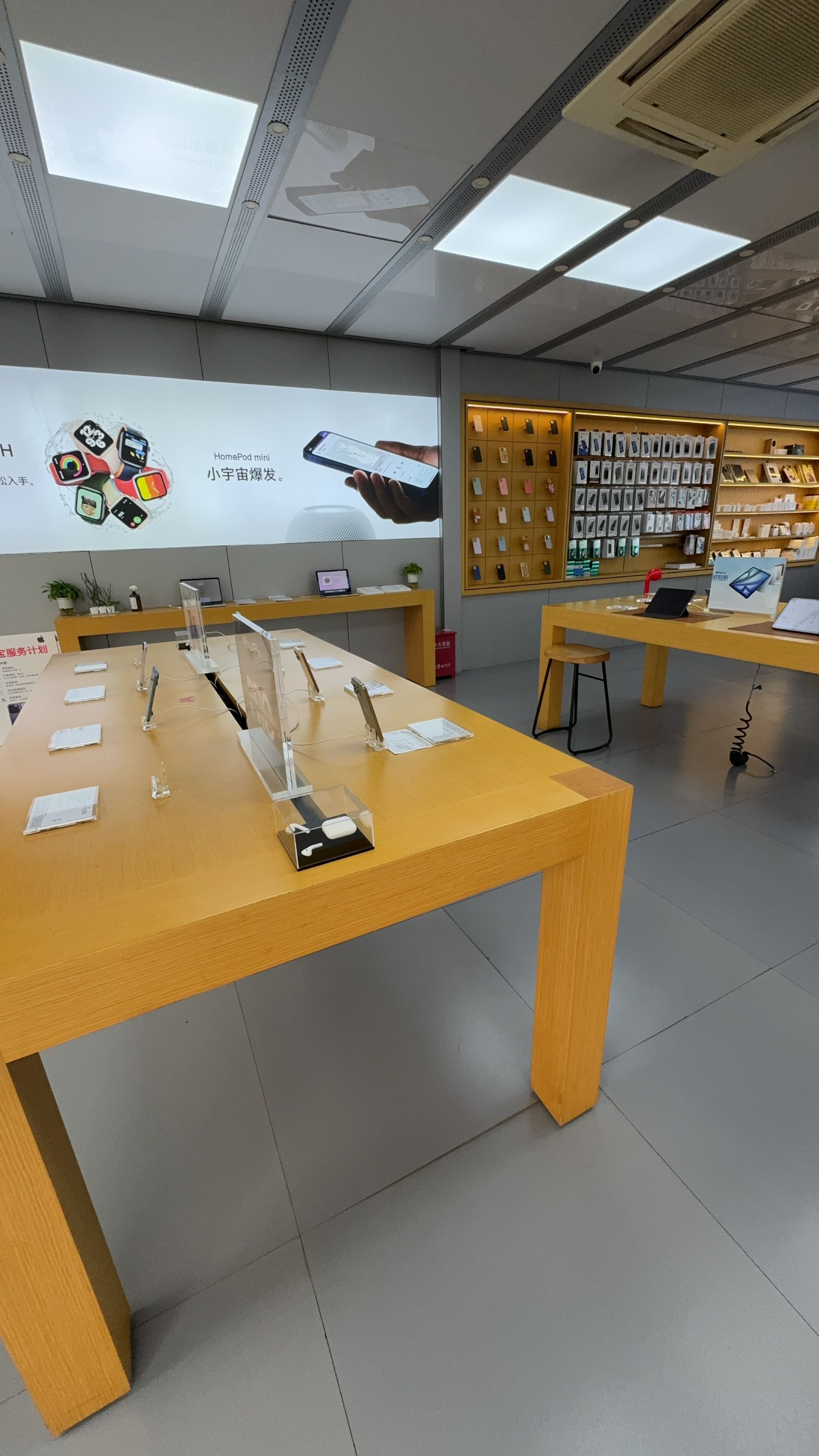 富顺通江广场苹果店