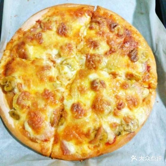 至尊手造披萨红谷滩旗舰店