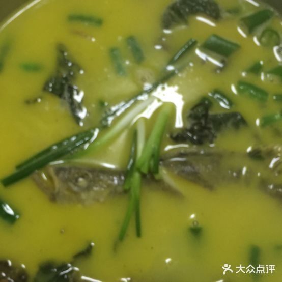 岩泊渡桂鱼馆