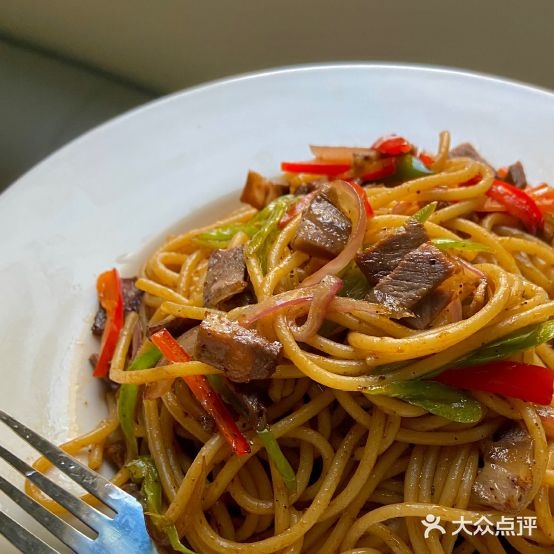 侯大萱轻食馆(天门奥莱广场店)