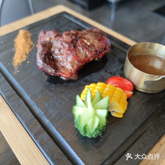 梦兰迪西餐厅