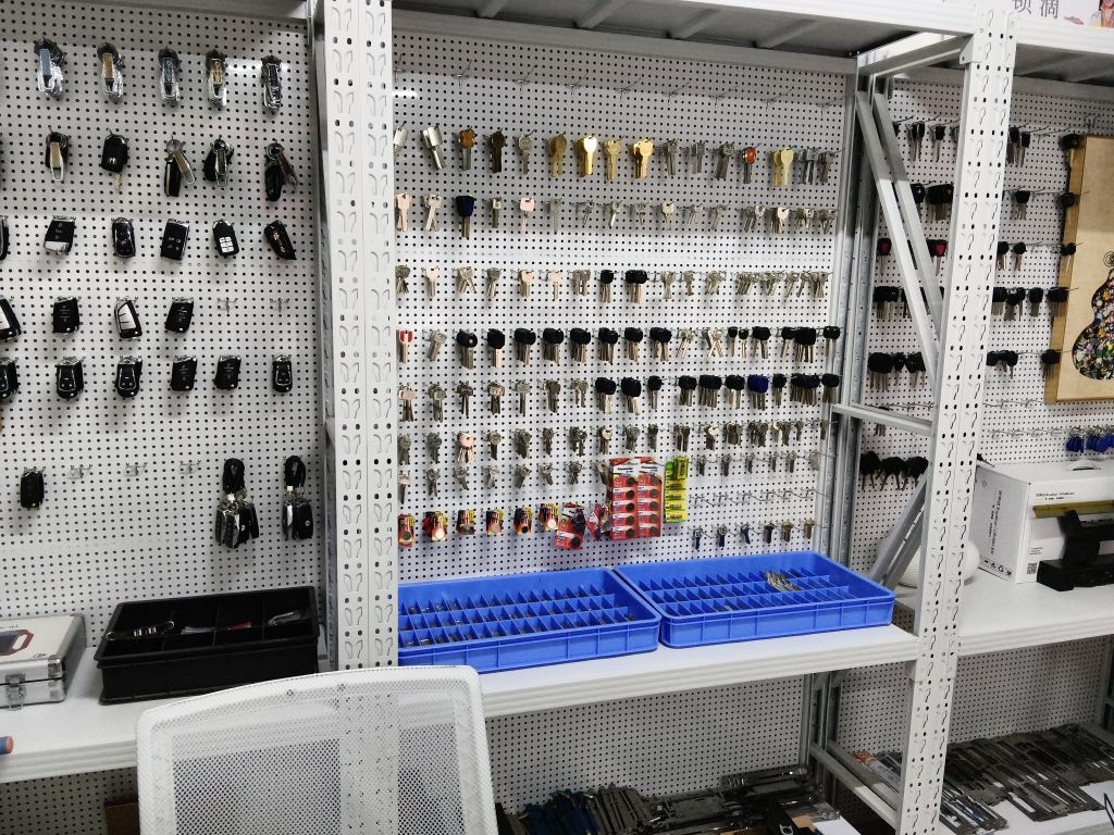 樊城区天天锁业服务部