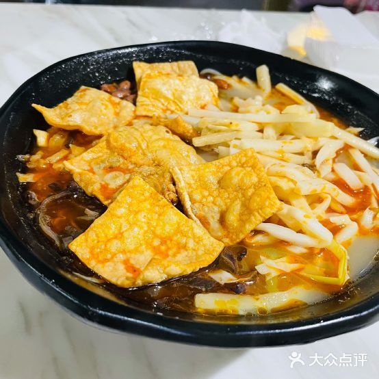 桂柳人佳螺螺蛳粉(台东店)