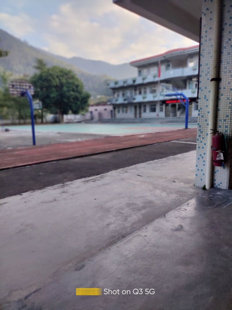 云浮市新兴县凤山小学