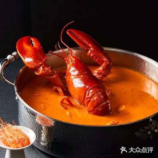 柴熹莞式按苏韵海鲜火锅