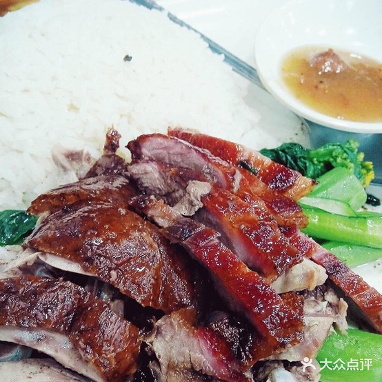 湛深烧鹅店(柠溪店)