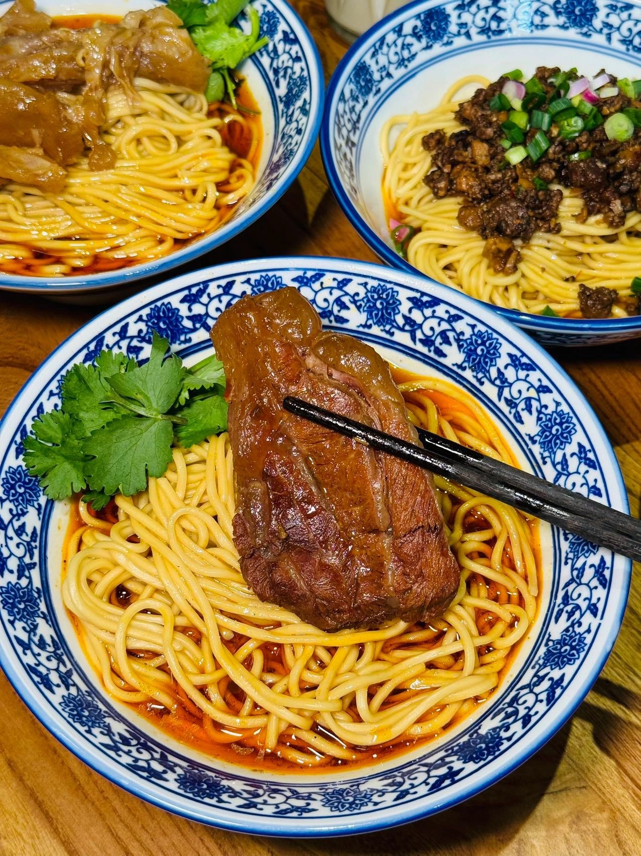 爆炸头阿姨小四川正宗川味小吃(羊子巷店)