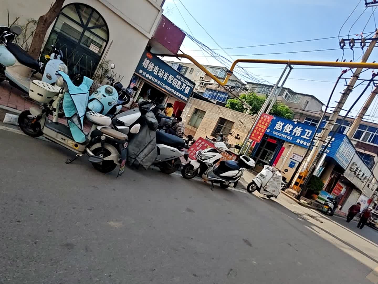 张师傅精修电车配钥匙开锁