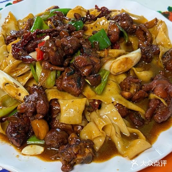 葡萄沟情浓大盘鸡店