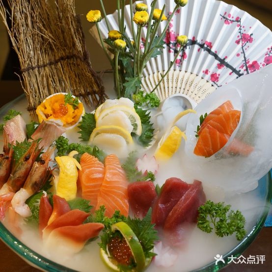 云数洛锌衫拶水
