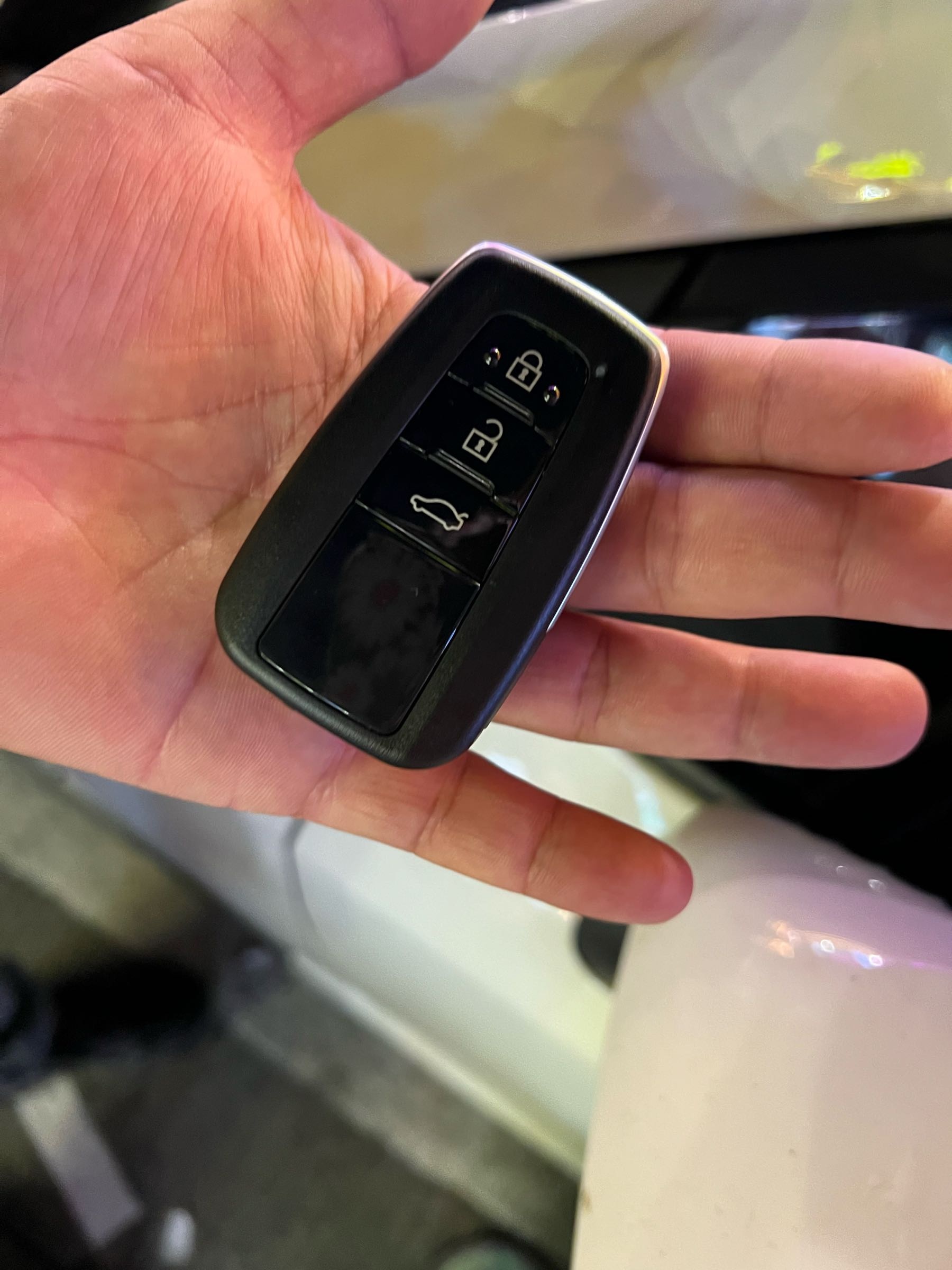 宏达汽车钥匙开锁服务部