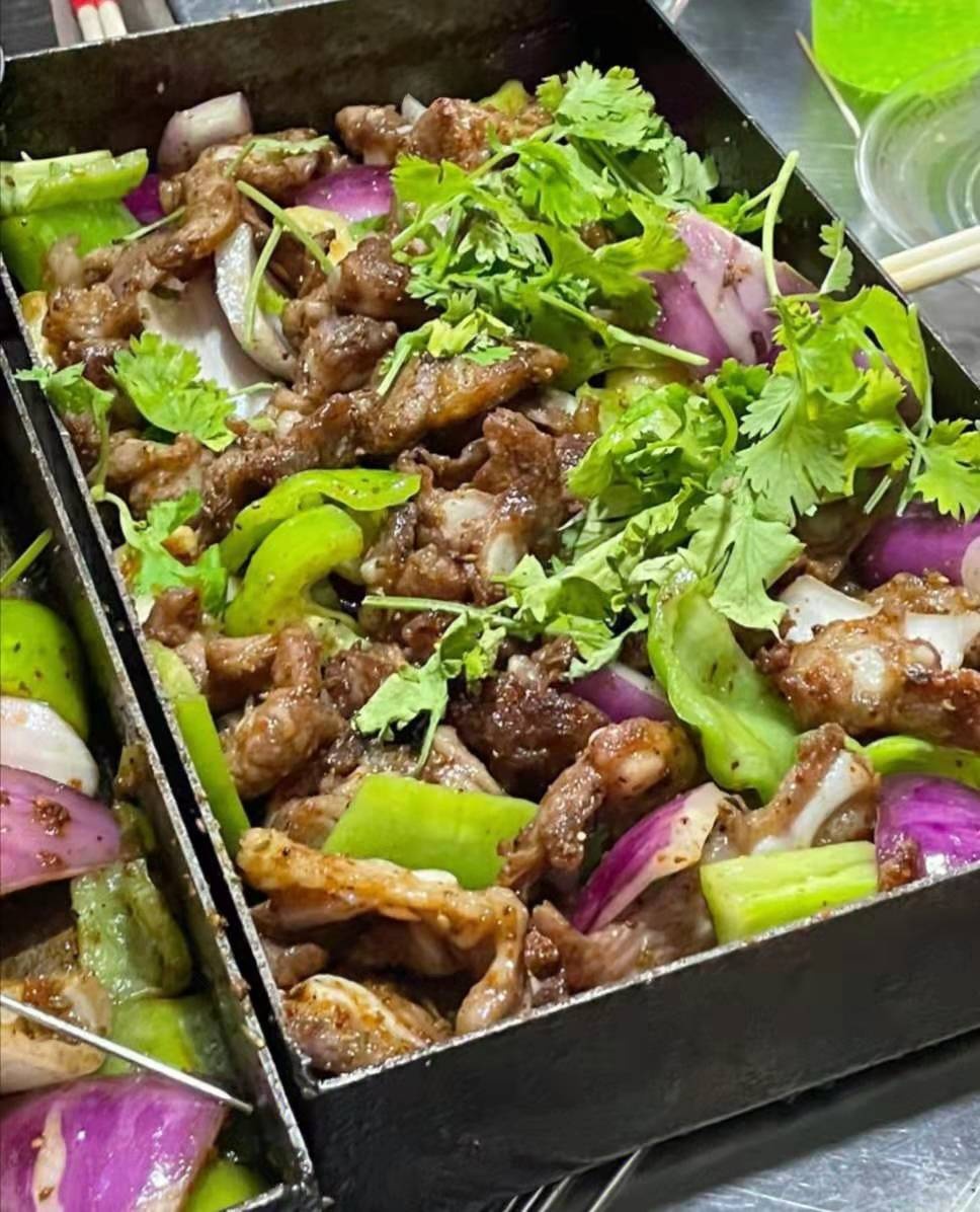 青岛美食戳子肉店