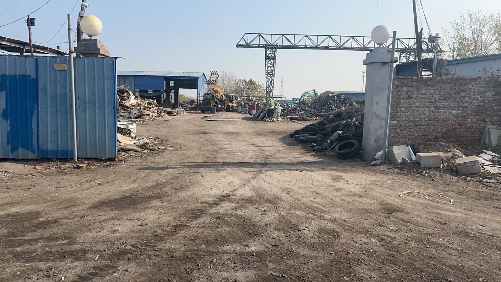 王明回收废钢废铁木头