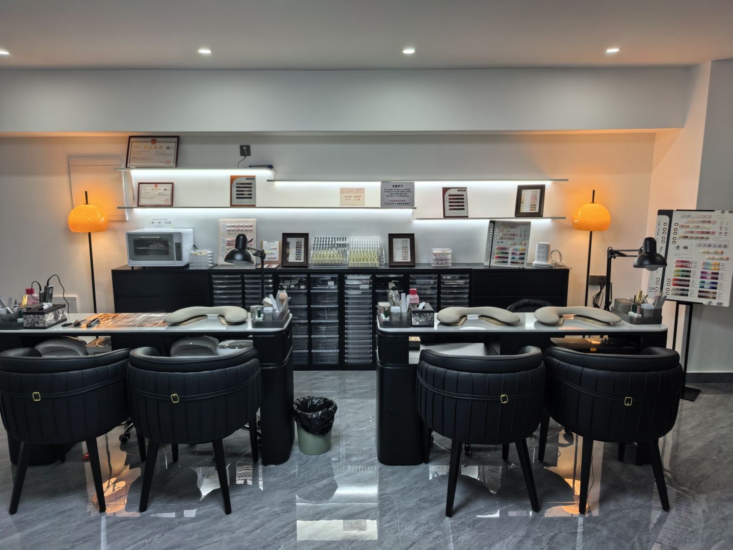 海口龙华区釉加美甲工作室