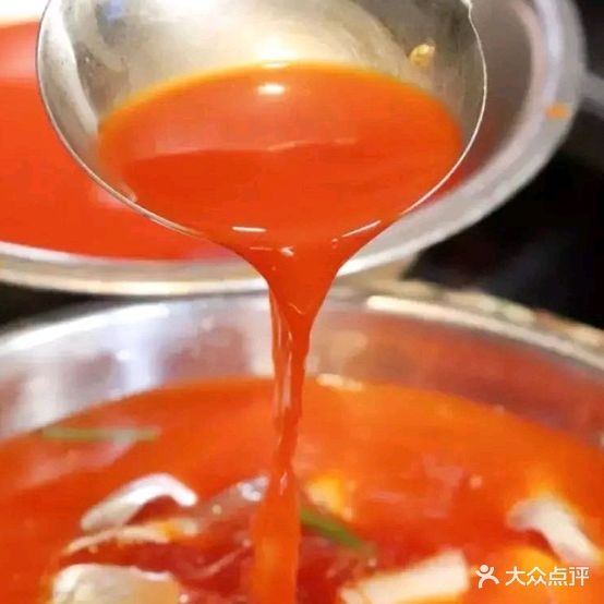 菌美鱼(黔龙大厦店)