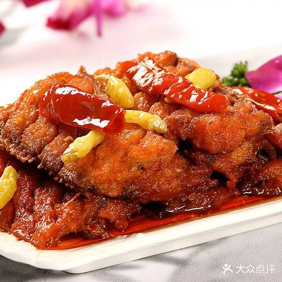 玉林硬啃酱骨火锅