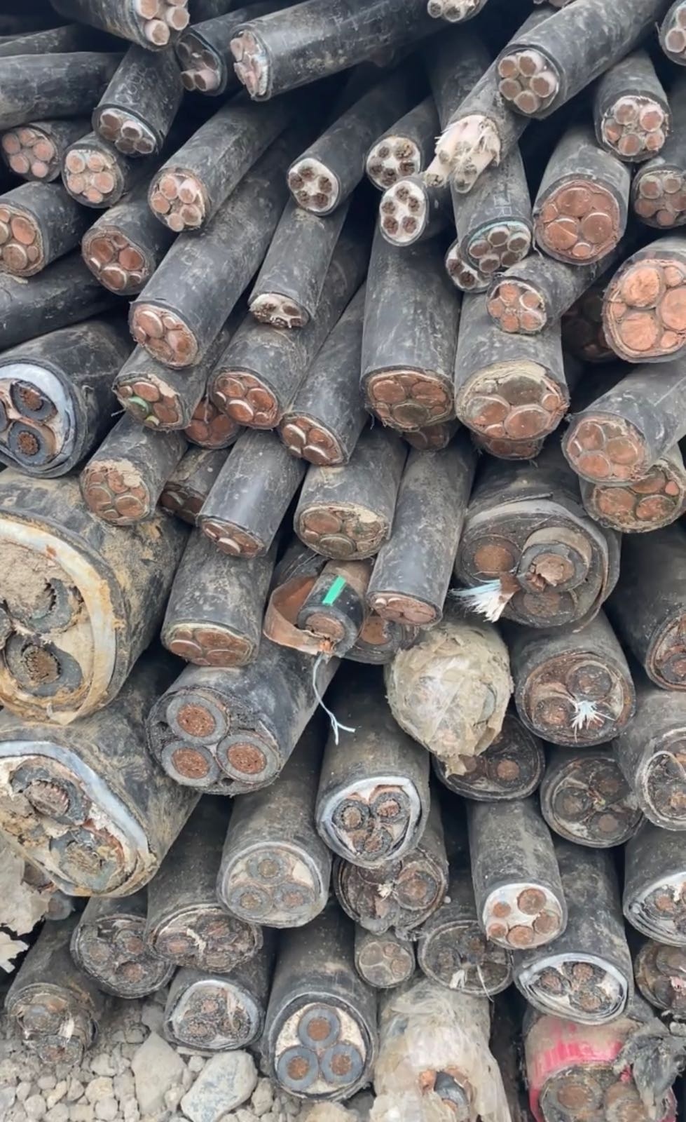 唐山鑫羽泰废旧金属回收有限公司