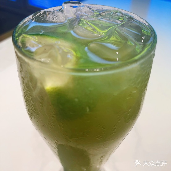 美冯记·湘粤·龙虾·烧烤·羊肉(金鸡湖广场店)