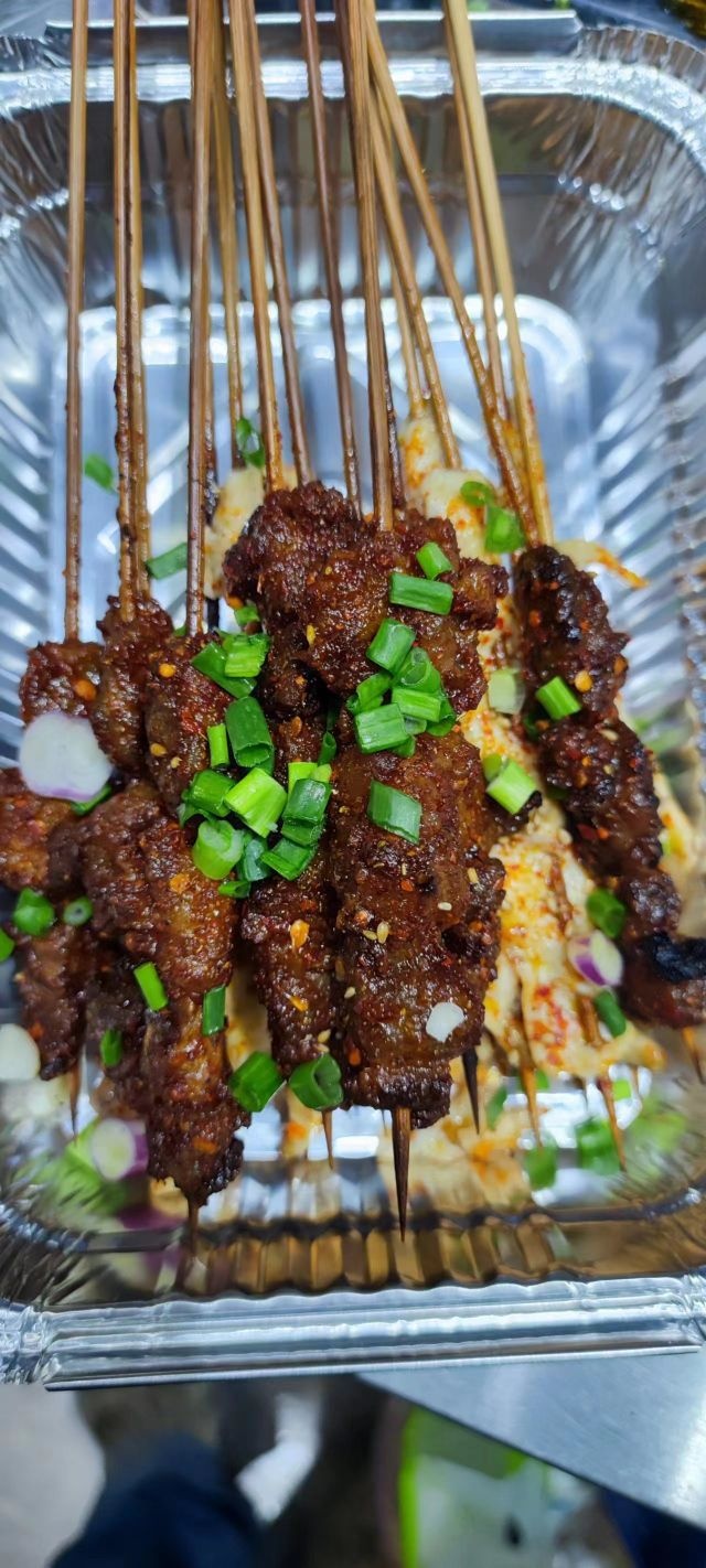 李烤官·鲜货烧烤(西昌风味)