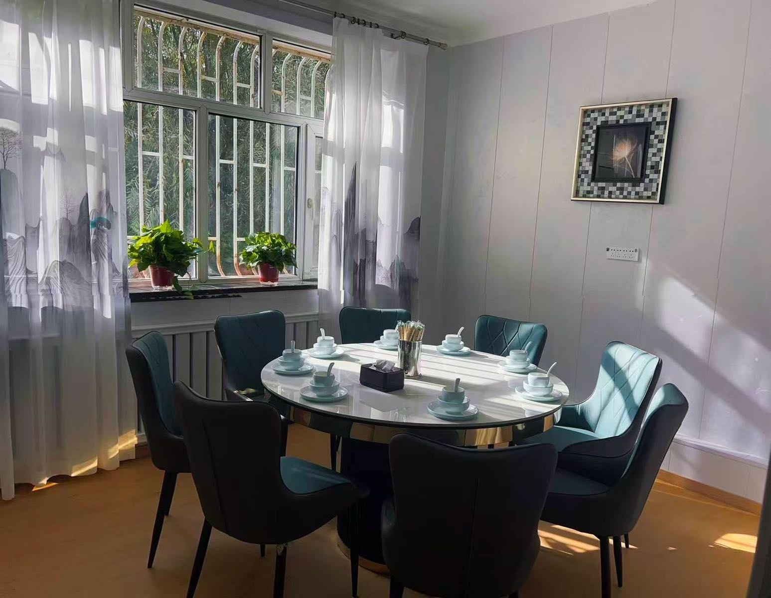 疆来很香大盘鸡