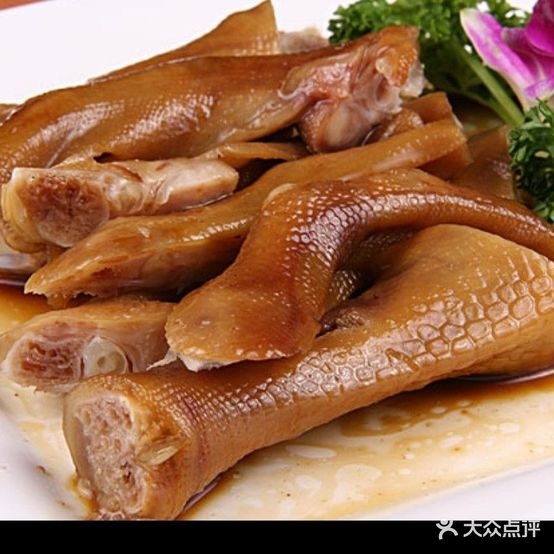 陈记深景烧鹅(卧龙五洲世纪城店)
