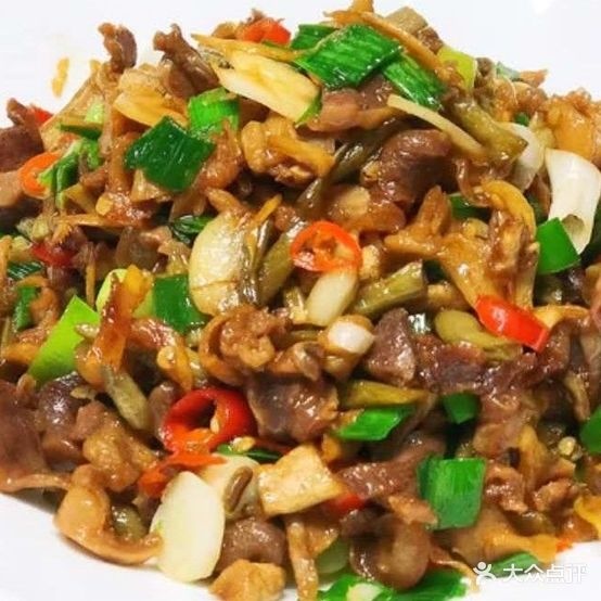 粤味煲仔(春华路店)