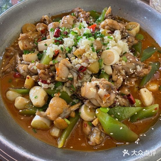 老二鑫虾王弄家菜(凤凰城店)