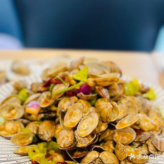 烟食胡同串串·烤烧·海鲜(西客站店)