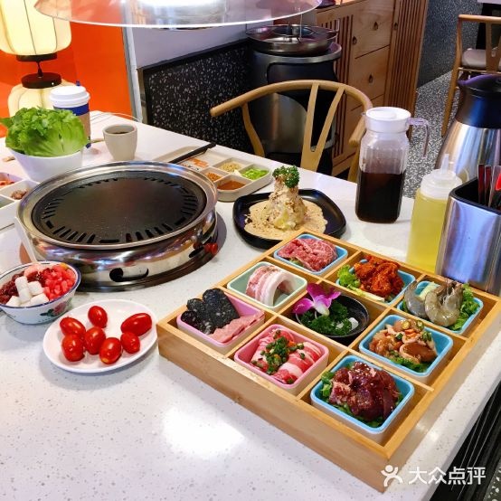 大夻(hua)烤肉(世纪广场店))