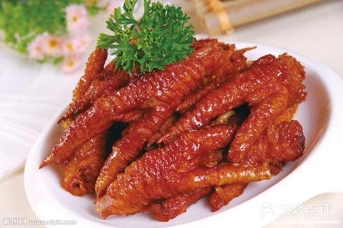 拎酒邀叁自助餐涮烤