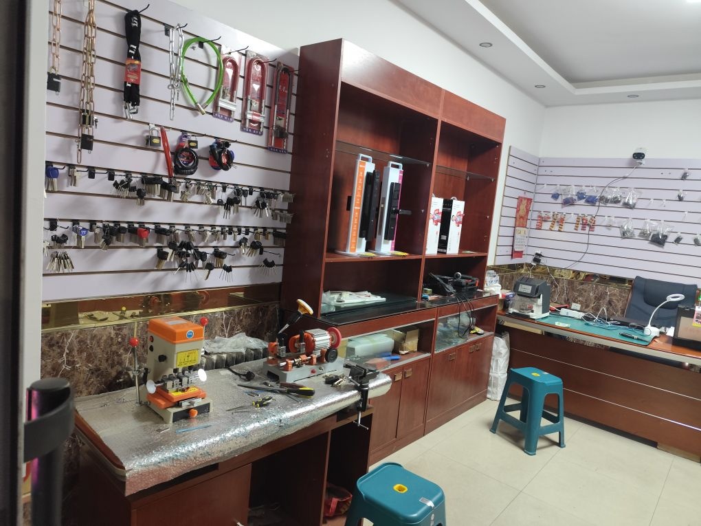 周周锁具汽车钥匙