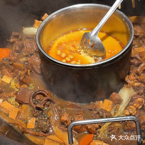 锅阿锅铁锅炖(温县店)