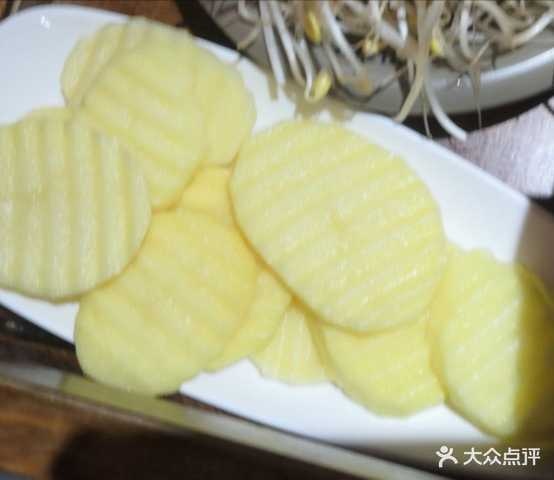 金三峡酸菜渝火锅(三门店)
