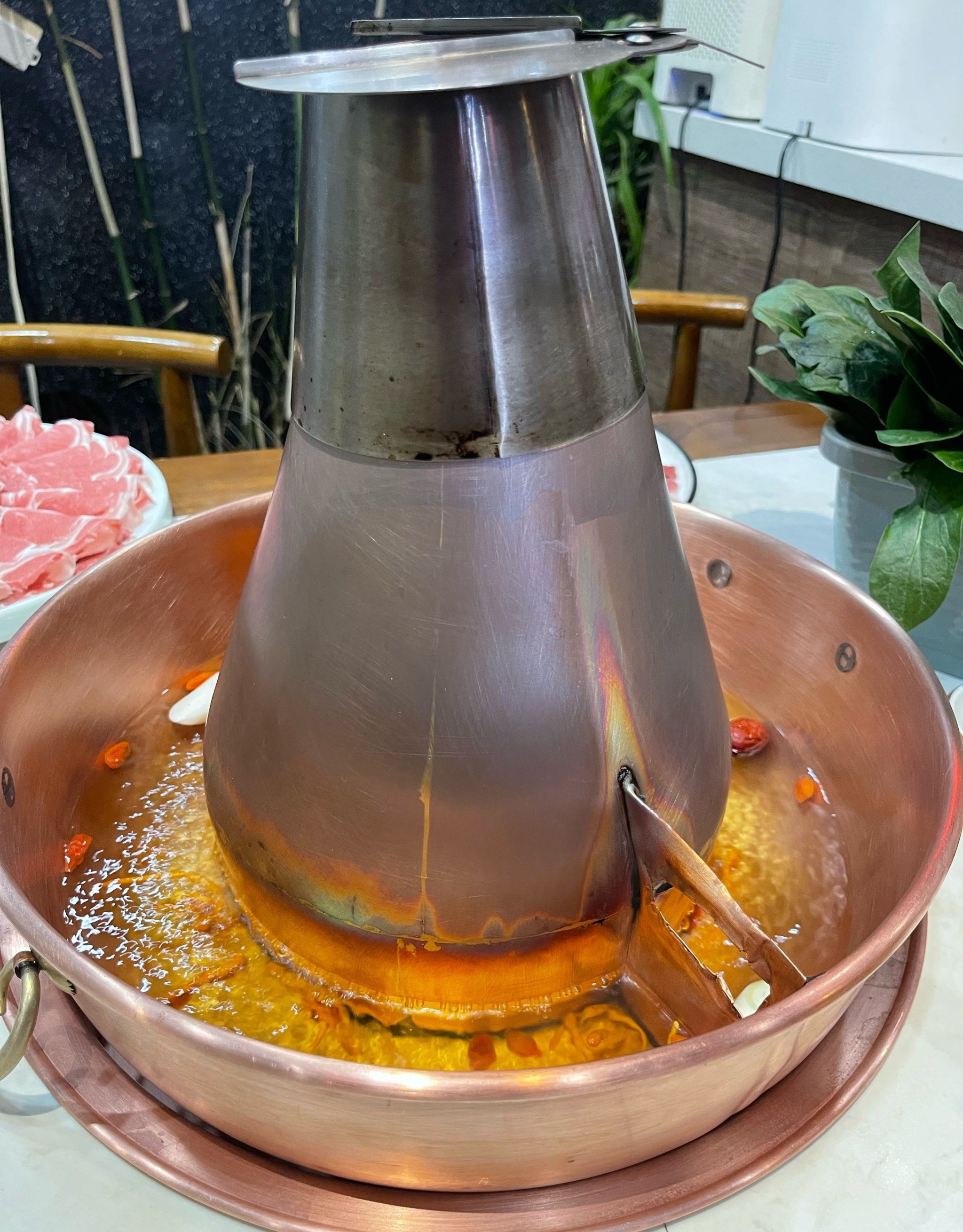 珠江路95号铜锅涮肉
