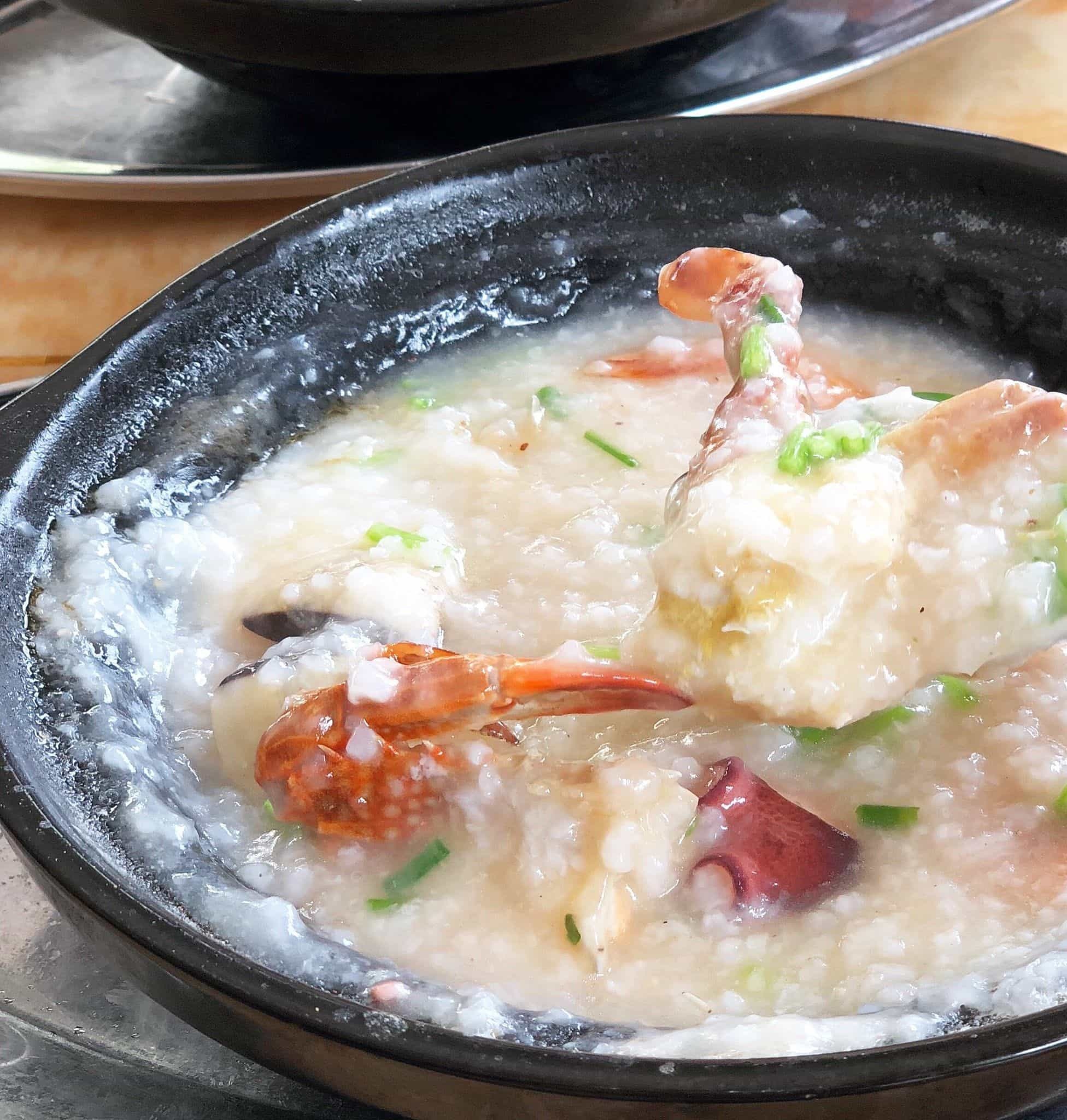 洪记海鲜生滚粥