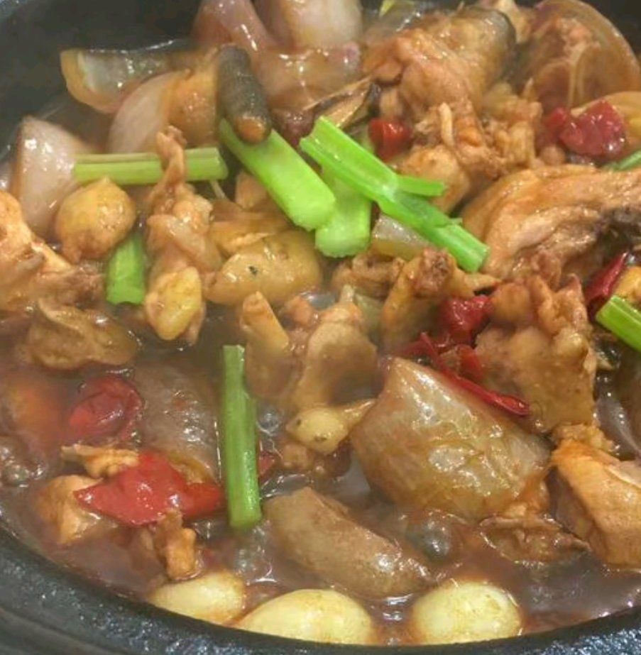 叽歪香重庆鸡公煲。(总店)