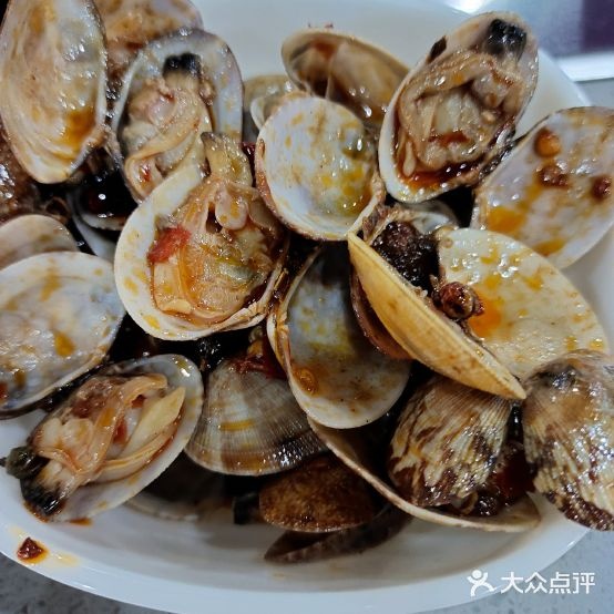 东城门自助餐店(鼎鑫鑫悦广场店)